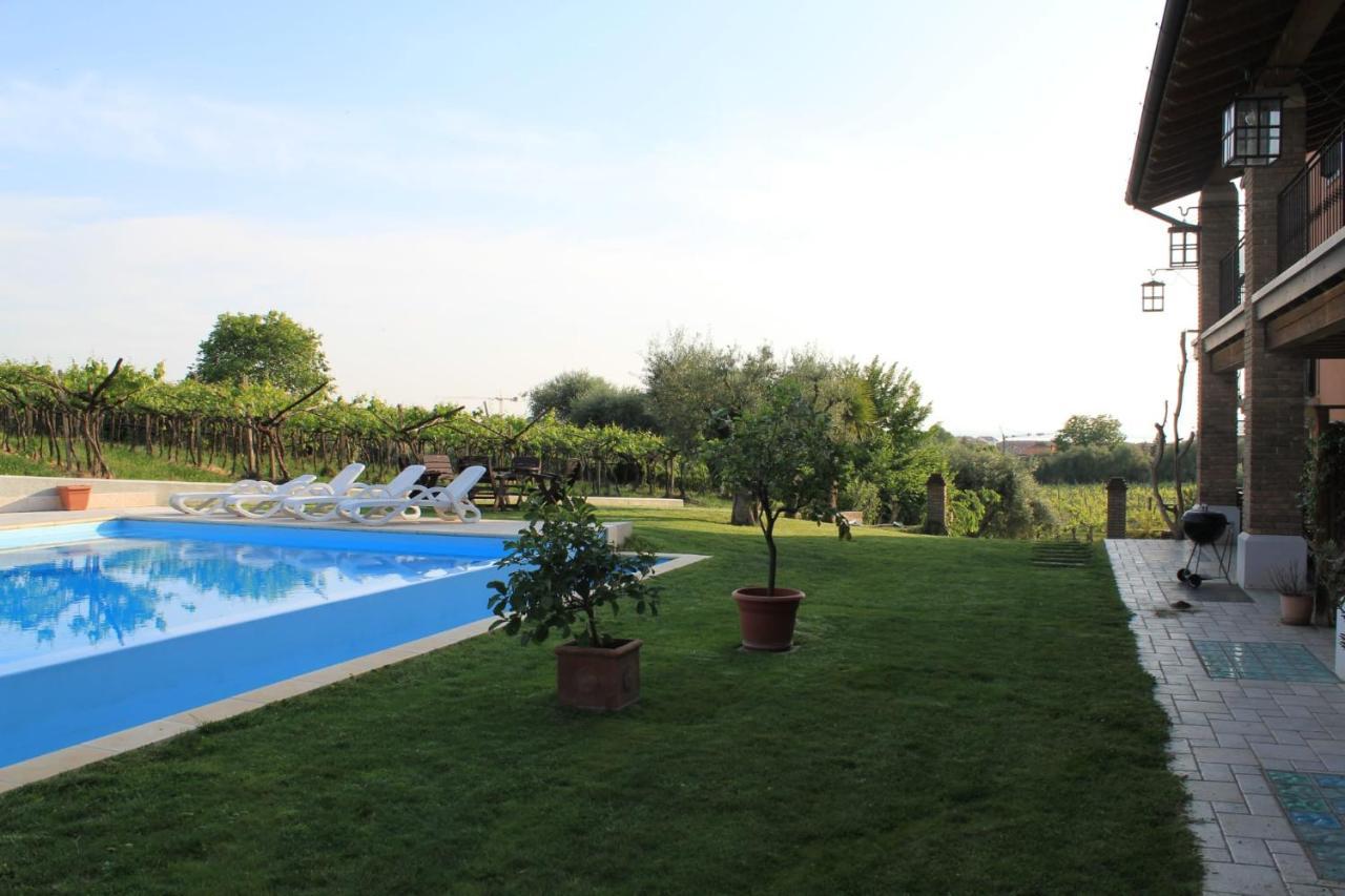 Residence Tasso Canossa - Appartamento Con Piscina Lazise Eksteriør bilde